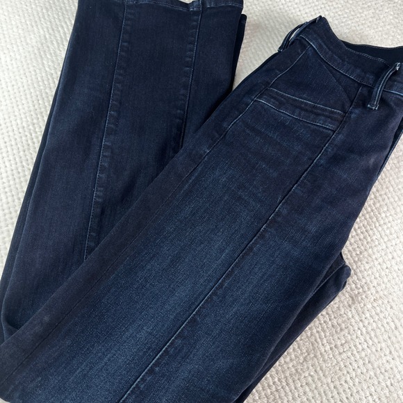 MOTHER Denim - MOTHER The Hustler Roller Skimp  Flare Jeans Blue Denim Front Seam High Rise 26